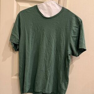 J Crew Classic Green Men's T-Shirt. Size large